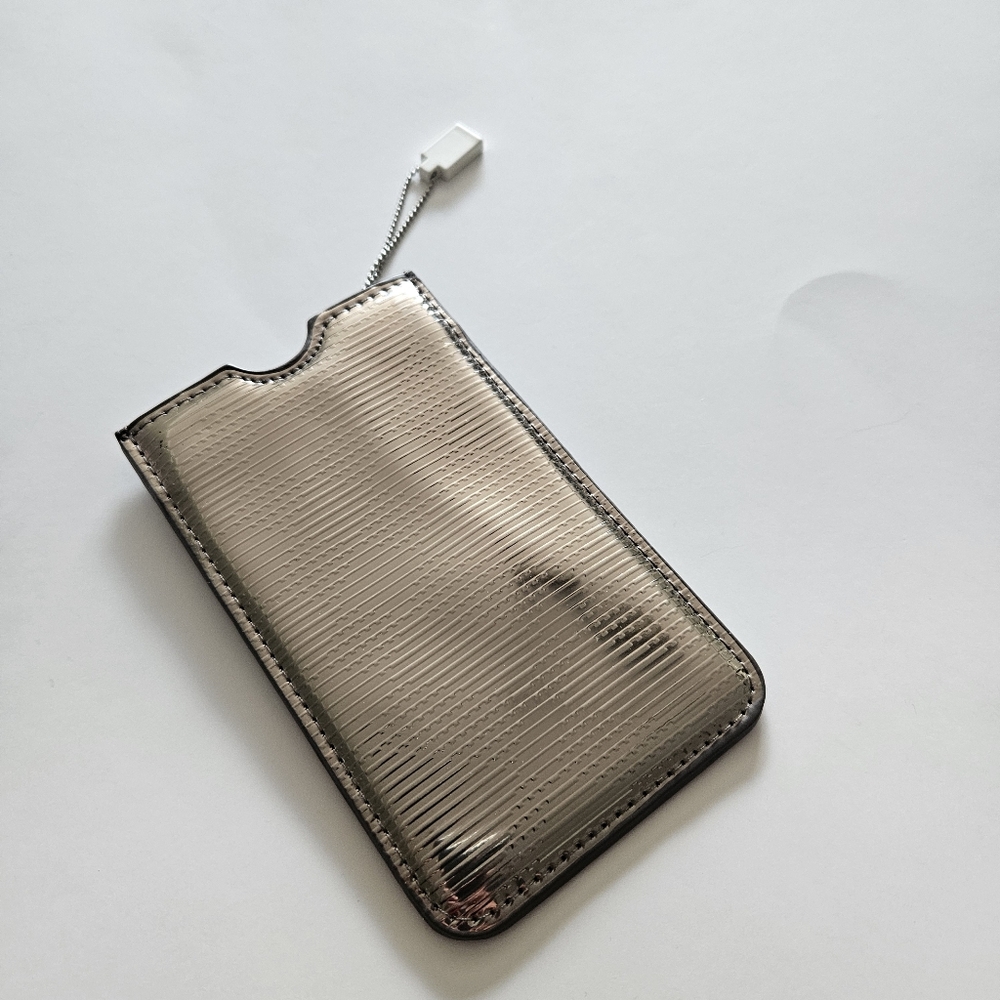 Burberry Parfums Ipod Pouch